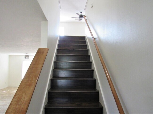 Foto del edificio - 18822 Timber Way Dr