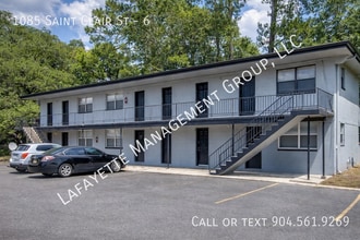 Building Photo - 1085 St Clair St