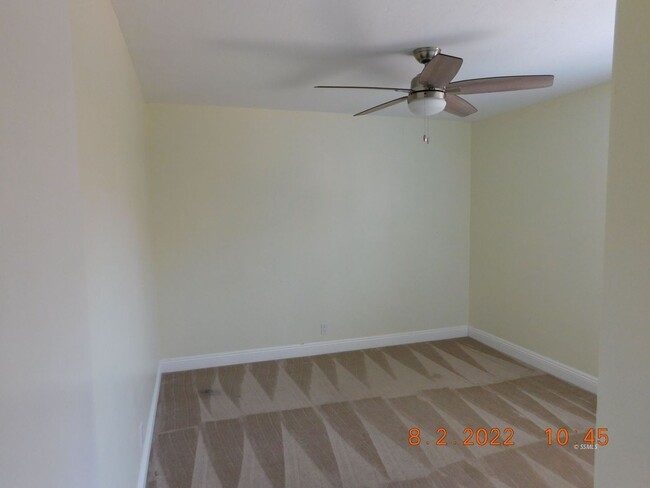 Building Photo - Spacious & Stylish 4-Bedroom Home for Rent