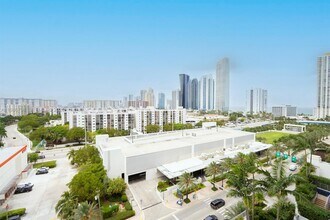 Building Photo - 300 Sunny Isles Blvd