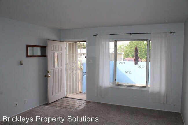 Building Photo - 3 br, 2 bath House - 10513 Walker Dr. NE