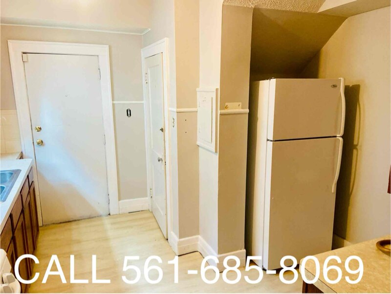 685 Longview Ave Akron, OH 44307 – photo 5
