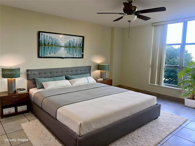 Foto del edificio - 3600 Mystic Pointe Dr