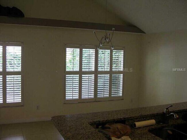 Foto del edificio - UCF Area 4 bedrooms/2.5 baths with 2 Car Garage on a Cul-De-Sack