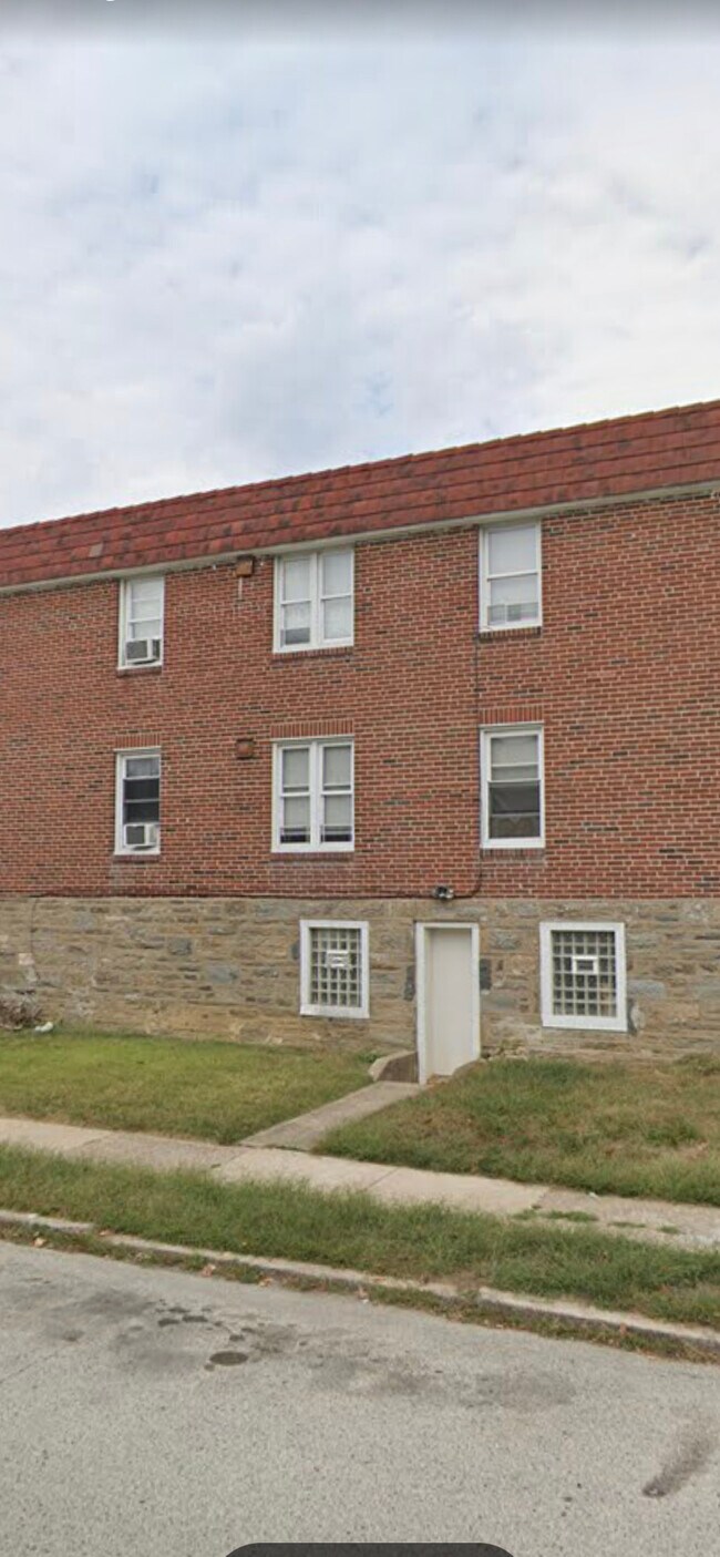 Foto del edificio - 1325 E Mt Pleasant Ave