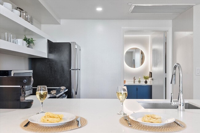 Foto del edificio - 2889 McFarlane Rd