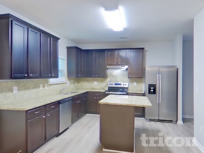 Building Photo - 121 Southwind Cir