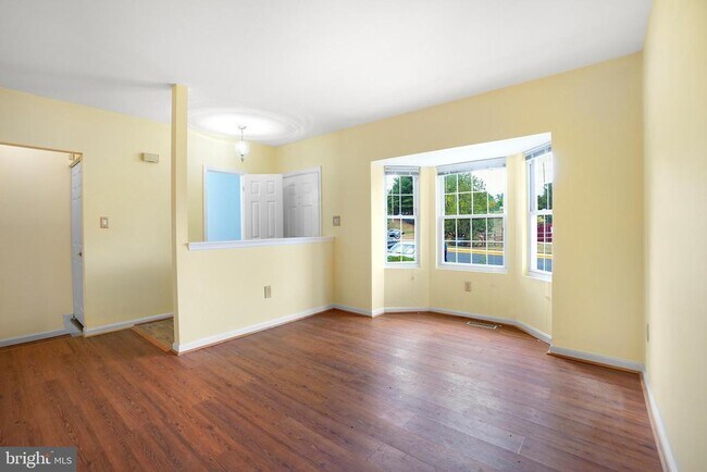 Building Photo - 12305 Sandy Point Ct