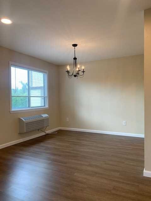 Foto del edificio - 16 Club House Dr