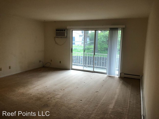 Building Photo - 2996 Wardall Ave