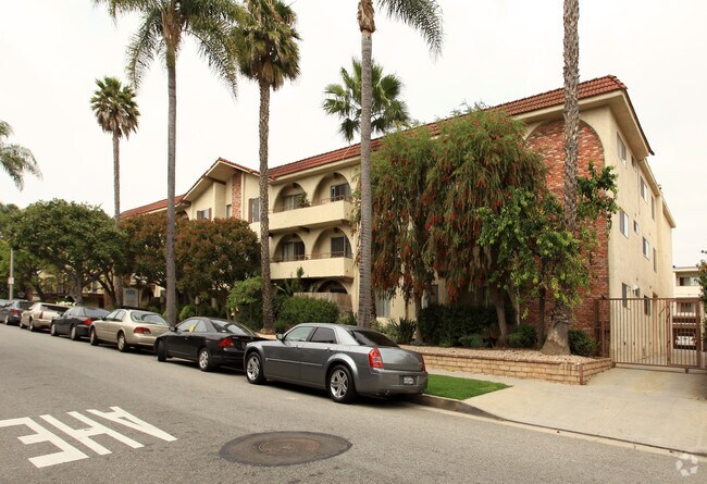1834 S Bentley Ave Apartments Rentals Los Angeles Ca