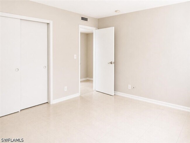 Foto del edificio - 5410 16th Pl SW