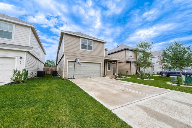 Building Photo - 1317 Mount Bassie Trl