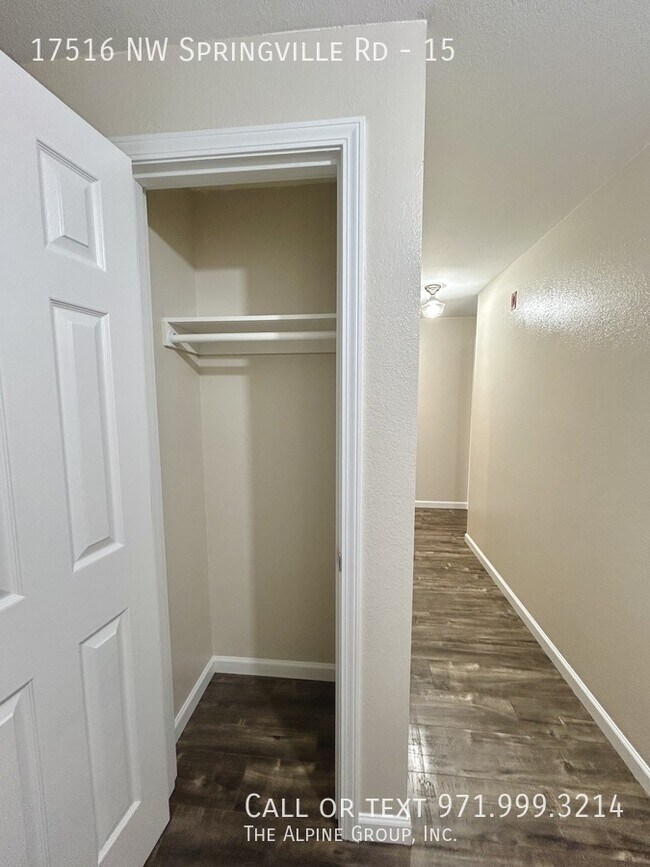 Foto del edificio - 17516 NW Springville Rd