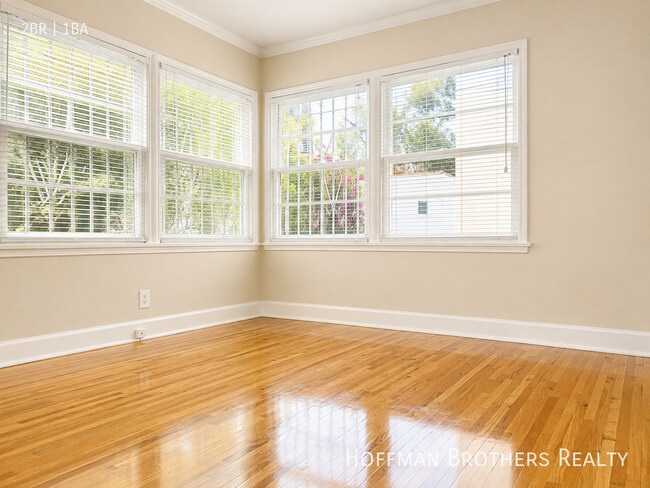 Foto del edificio - 10376 Holman Ave