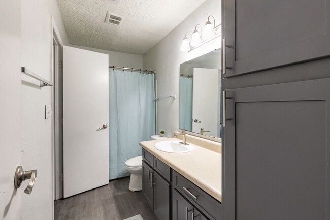 Building Photo - Pelham Apartments