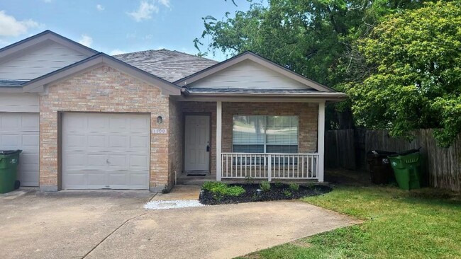 Building Photo - 1300 Double Creek Dr