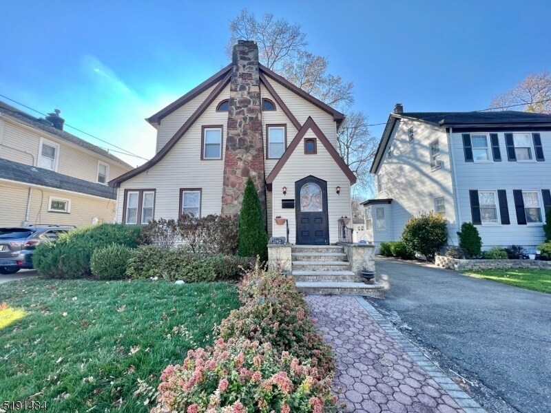 1042 Maurice Ave, Rahway, NJ 07065 House Rental in Rahway, NJ