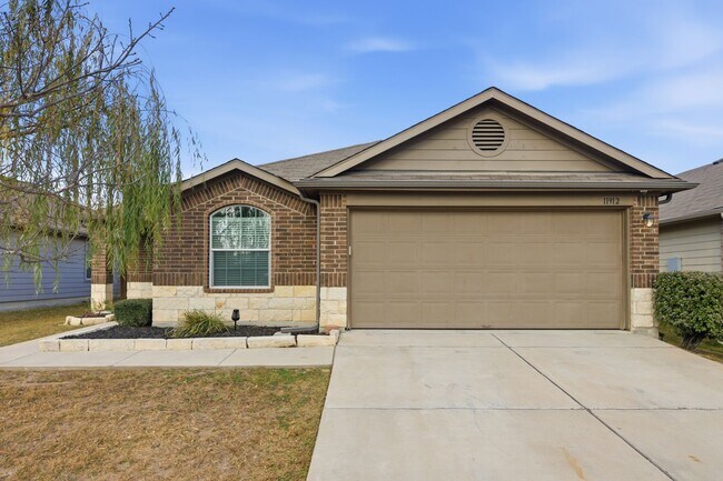 Building Photo - 11912 Jamie Dr