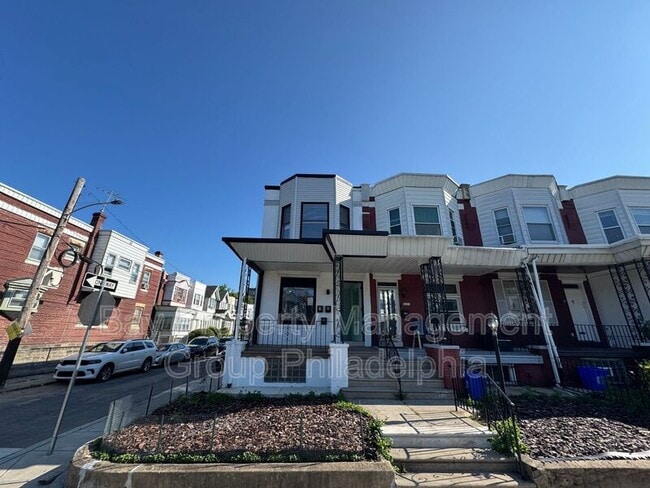 Building Photo - 6229 Spruce St