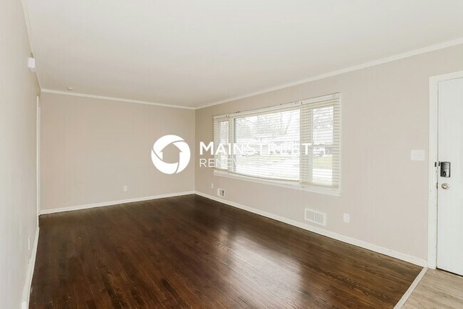 Foto del edificio - 3 Bedroom Pet-Friendly Home in Independenc...