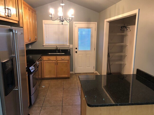 Foto del edificio - 415 Central Ave