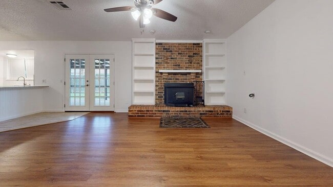 Foto del edificio - 1604 SE Jarman Ave