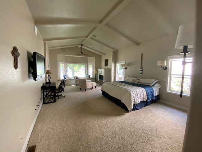 Dormitorio principal - 509 S Shore Pines Rd