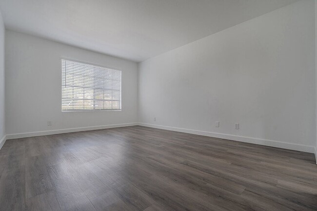 Building Photo - The Resort at Encinitas