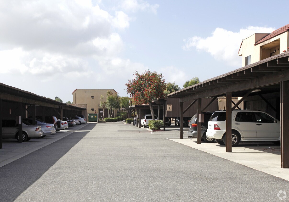 Building Photo - Southland Apartments