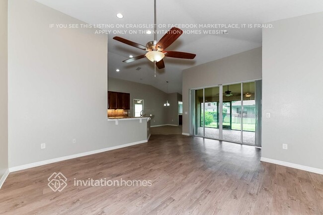 Building Photo - 4905 89th Ln E