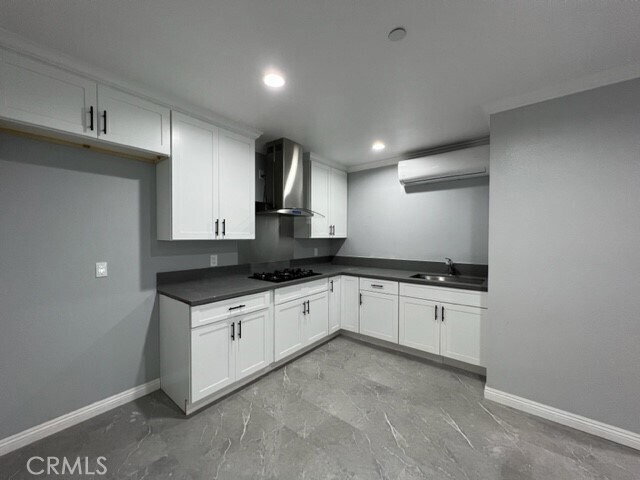 Building Photo - 2534 Magnolia Ave