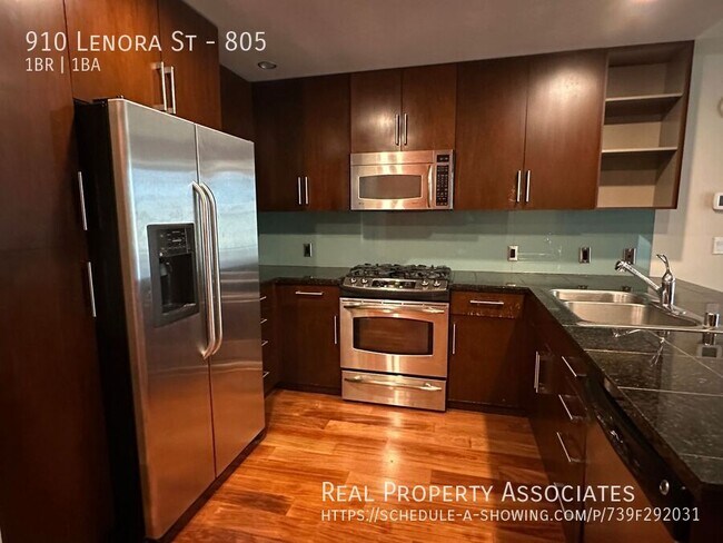 Foto del edificio - 910 Lenora St