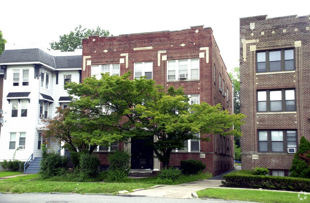 342 Central Ave, Orange, NJ 07050 Apartments in Orange, NJ