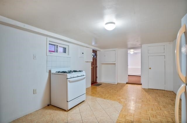 Foto del edificio - 130 Lincoln St