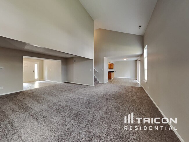 Building Photo - 10880 Running Brook Road Indianapolis IN