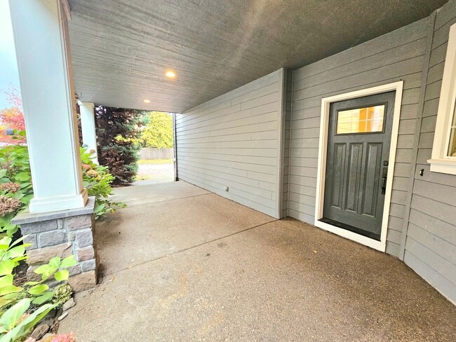 Foto del edificio - 18421 Brookside Rd