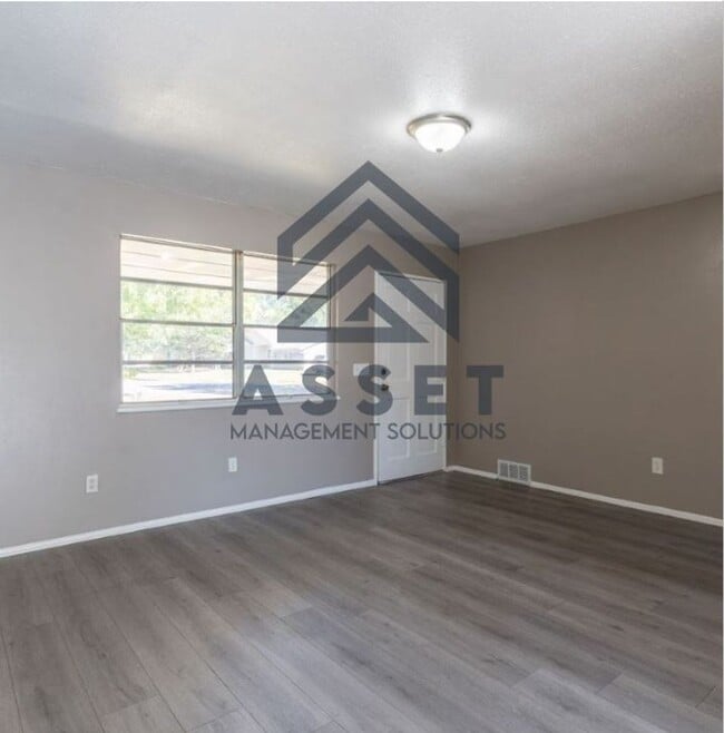 Building Photo - RENT TO OWN – BETHANY, OK