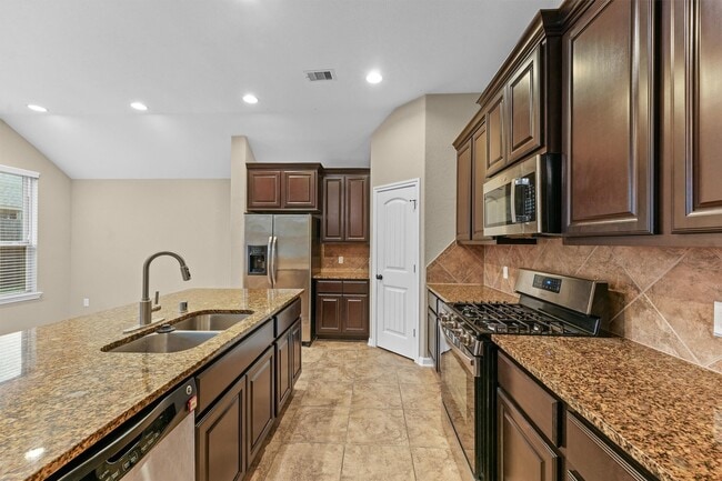 Building Photo - 22403 Pebble Falls Ln