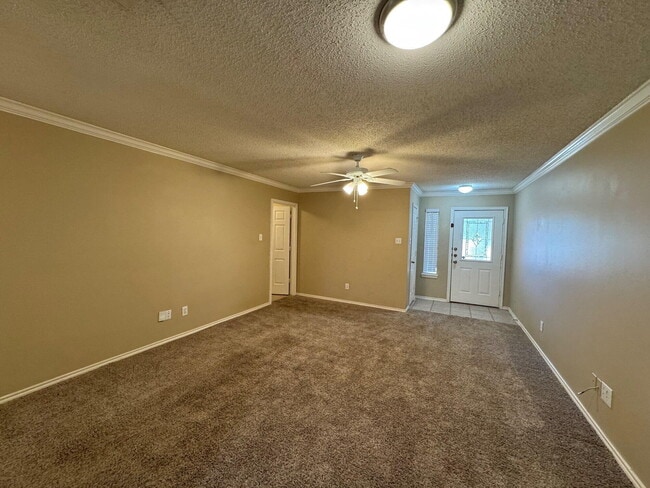 Foto del edificio - 802 N Englewood Ave