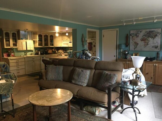 Building Photo - 1 bedroom in Edina MN 55410