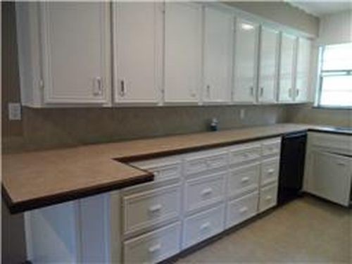 Foto del edificio - 26318 Dobbin Hufsmith Rd