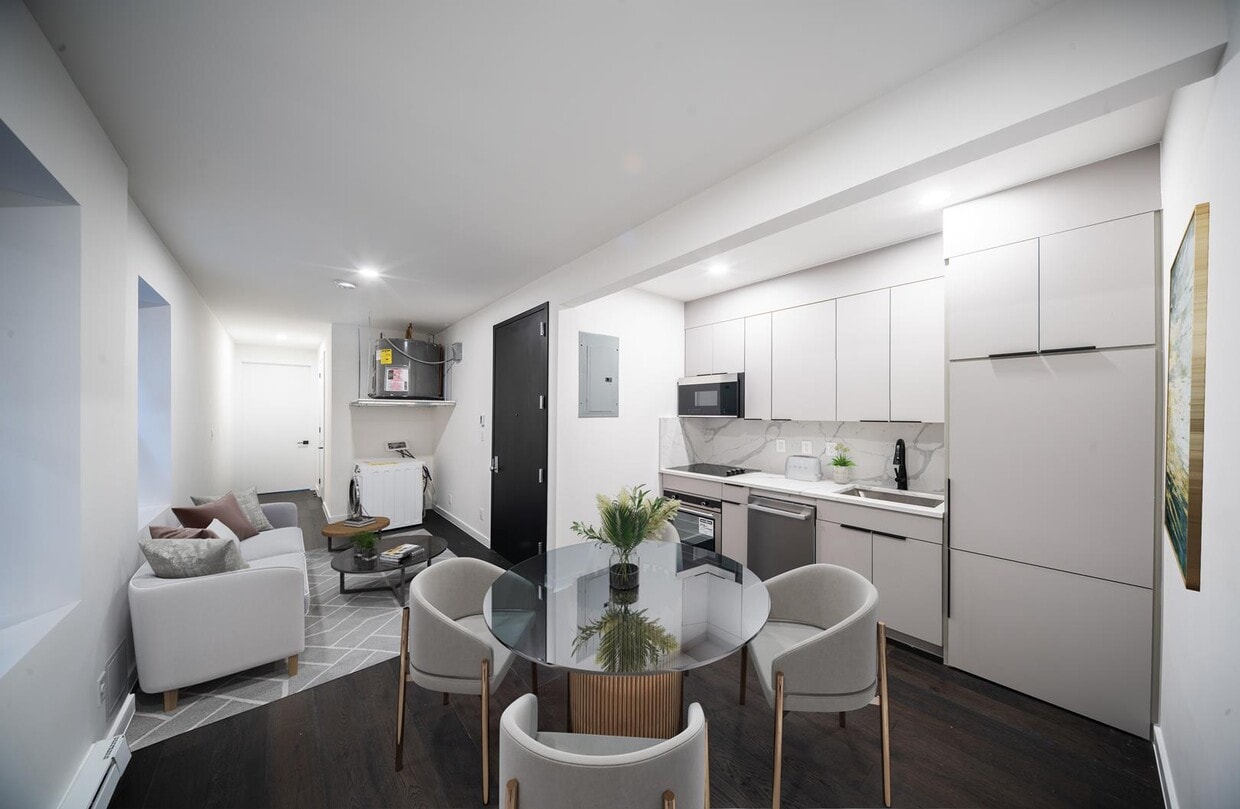 231 Sullivan St Unit 4, New York, NY 10012 Room for Rent in New York