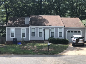 Building Photo - 3 Willow Oak Cove Building Photo - 3 Willow Oak Cove