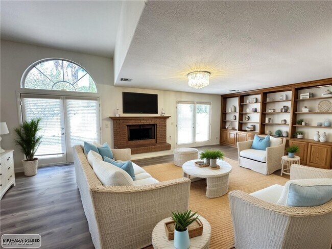 Building Photo - 8204 Tivoli Cove Dr