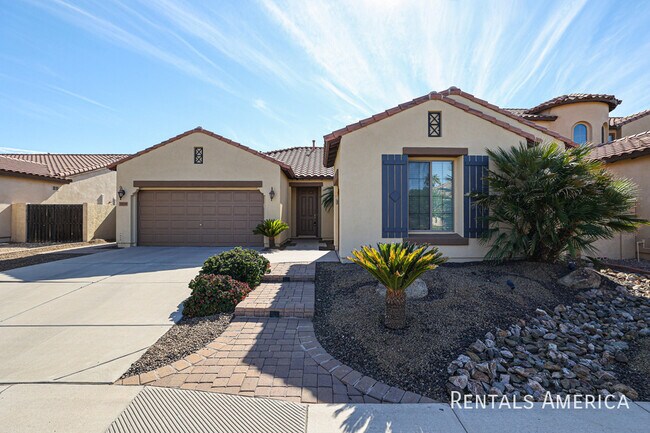 Building Photo - 3 bedroom 2 bath in Chandler