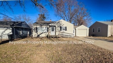 Building Photo - 10712 E 27th Terrace S