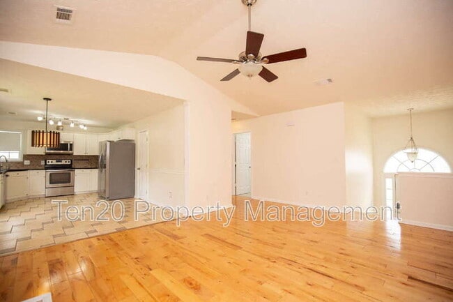 Building Photo - 2809 Dotti Dr