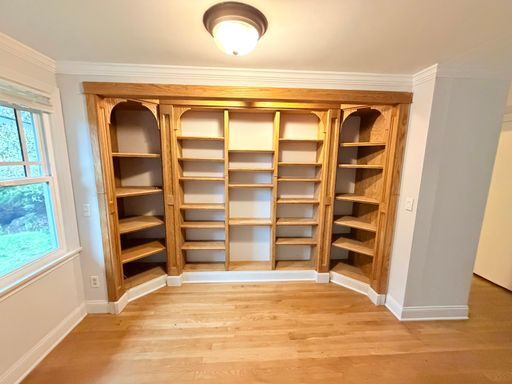 Foto del edificio - Great 2 bed home, fully fenced backyard in desirable Olympic Hills! Available Now!