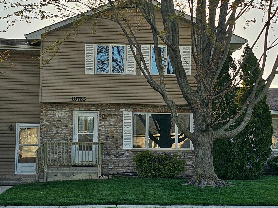 10803 Timer Dr, Huntley, IL 60142 Townhome Rentals in Huntley IL